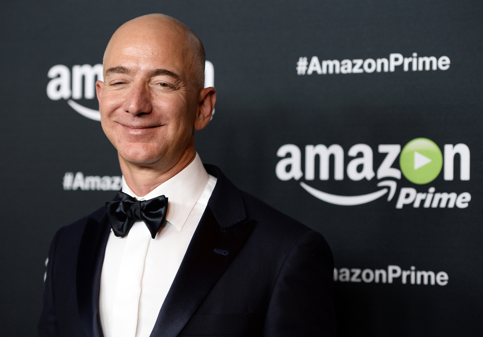 /uploads/image/jeff-bezos-amazon.jpg